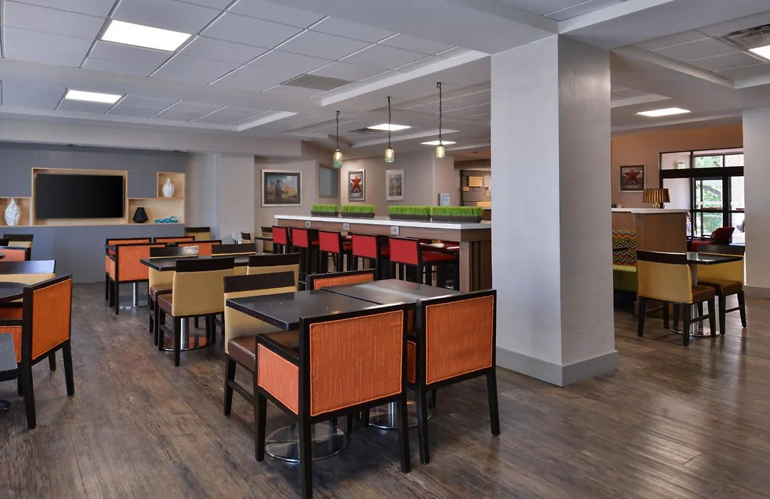 Holiday Inn Express & Suites Austin North Central By Ihg-1