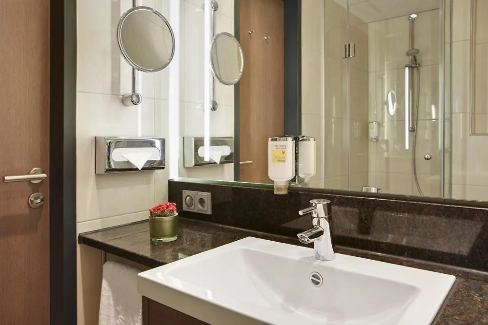 InterCityHotel Darmstadt-1