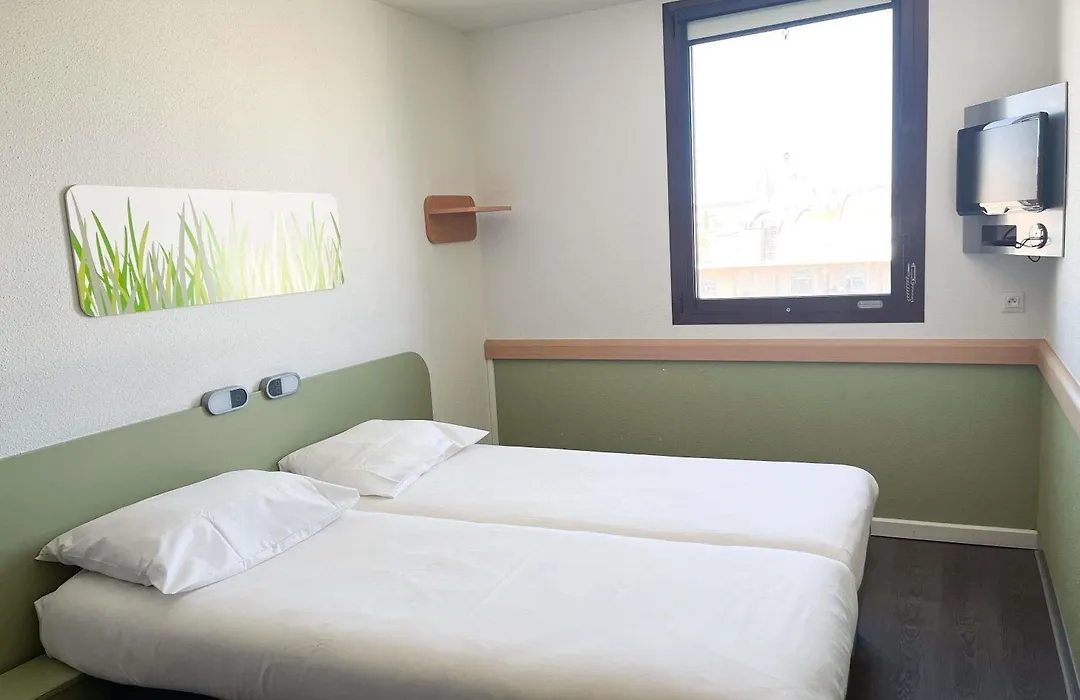 Ibis Budget Nimes Centre Gare-1
