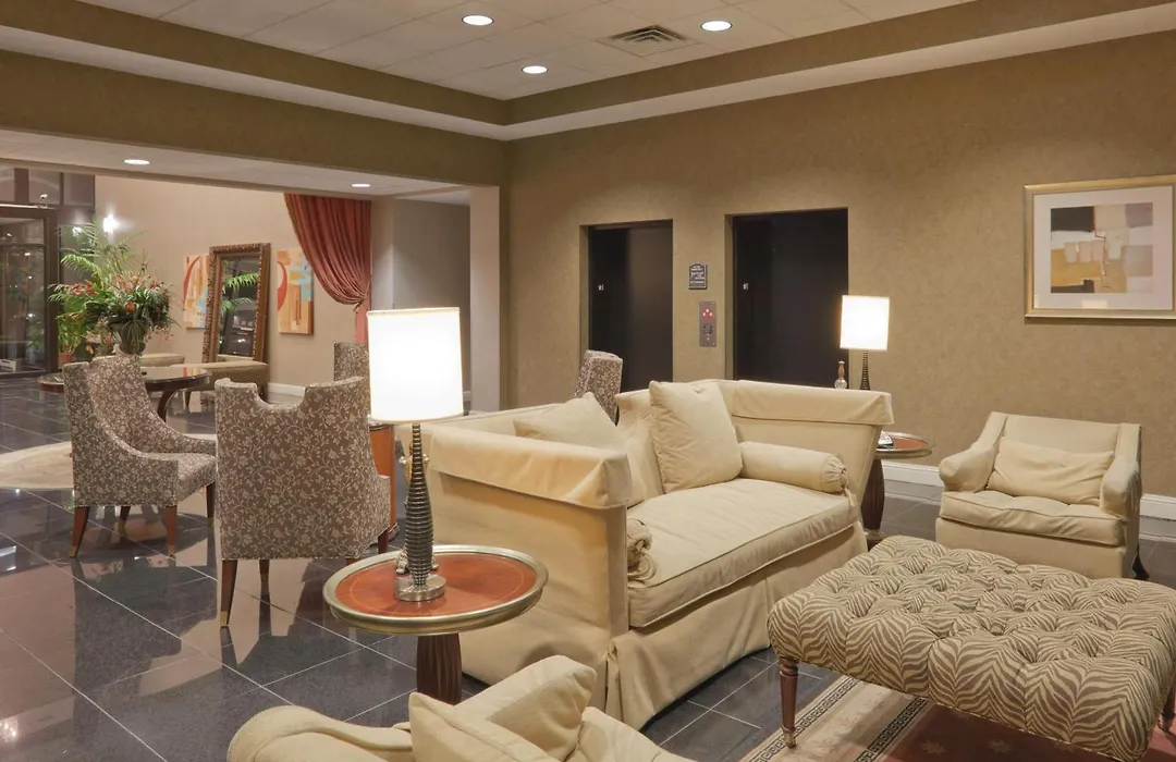 Holiday Inn Express & Suites Carbondale - University Area-1