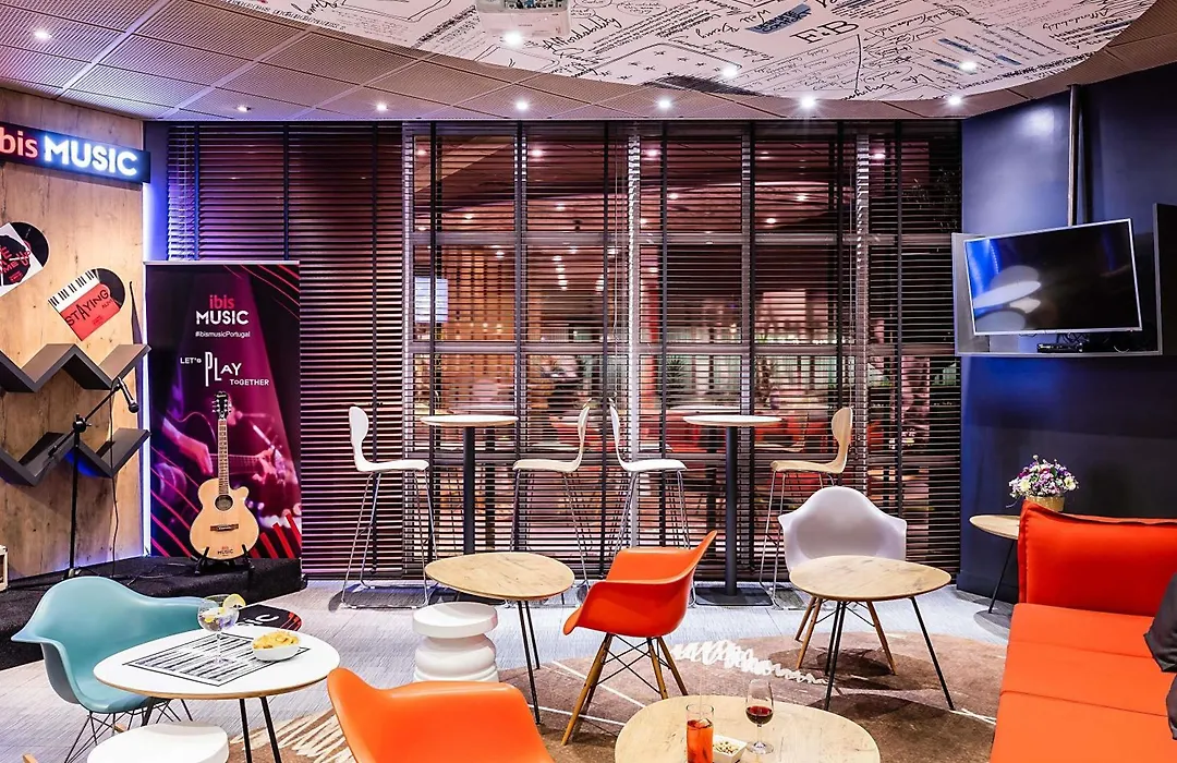 Hotel Ibis Porto Gaia-1