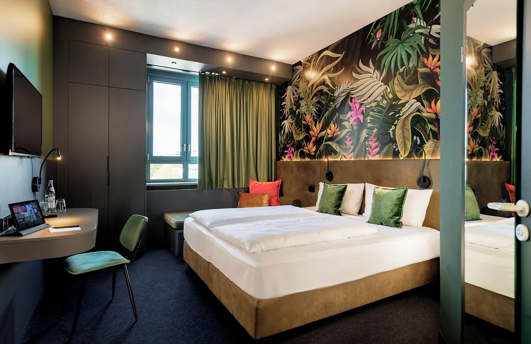 Rugs Hotel Augsburg, Trademark Collection By Wyndham-1