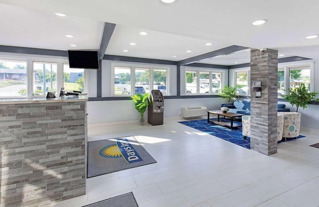 Days Inn By Wyndham Knoxville North-1