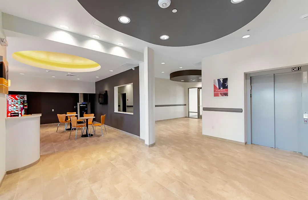 Studio 6 Austin Airport-1