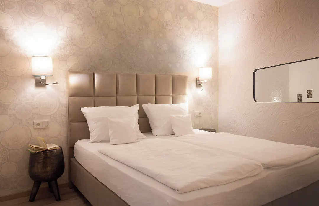 Hotel Huettenmuehle Hillscheid-1