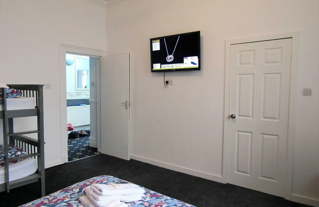 Belroy Hotel-1