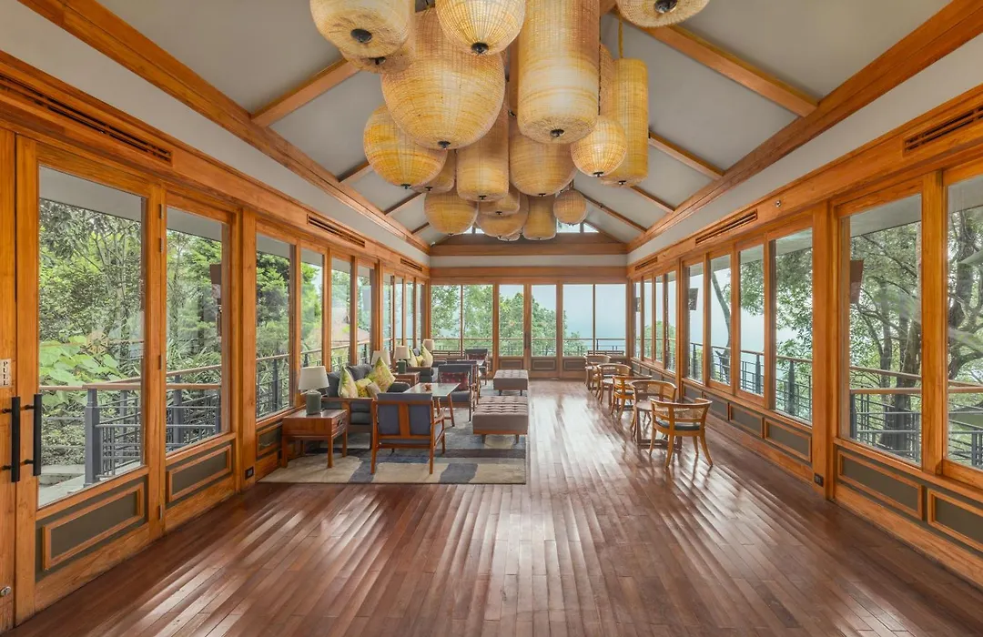 Taj Chia Kutir Resort & Spa Darjeeling-1