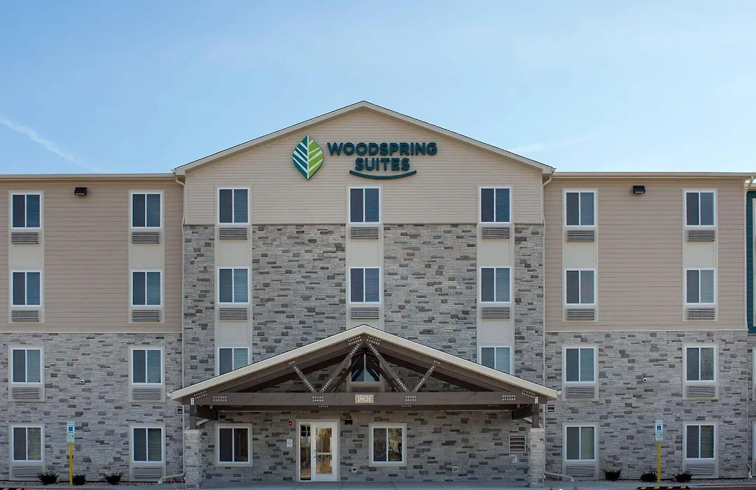 Woodspring Suites Chicago Tinley Park-1