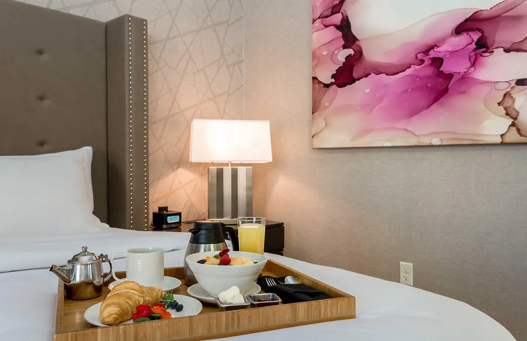 Doubletree By Hilton Evansville-1