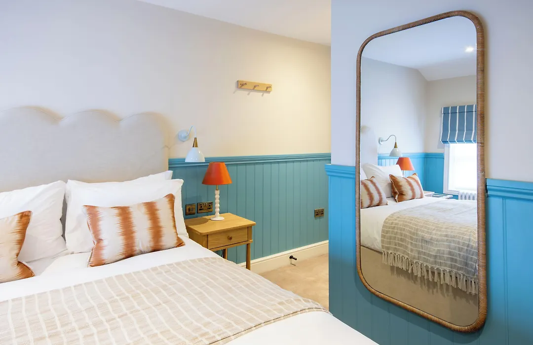 The Bell Hotel, Saxmundham-1