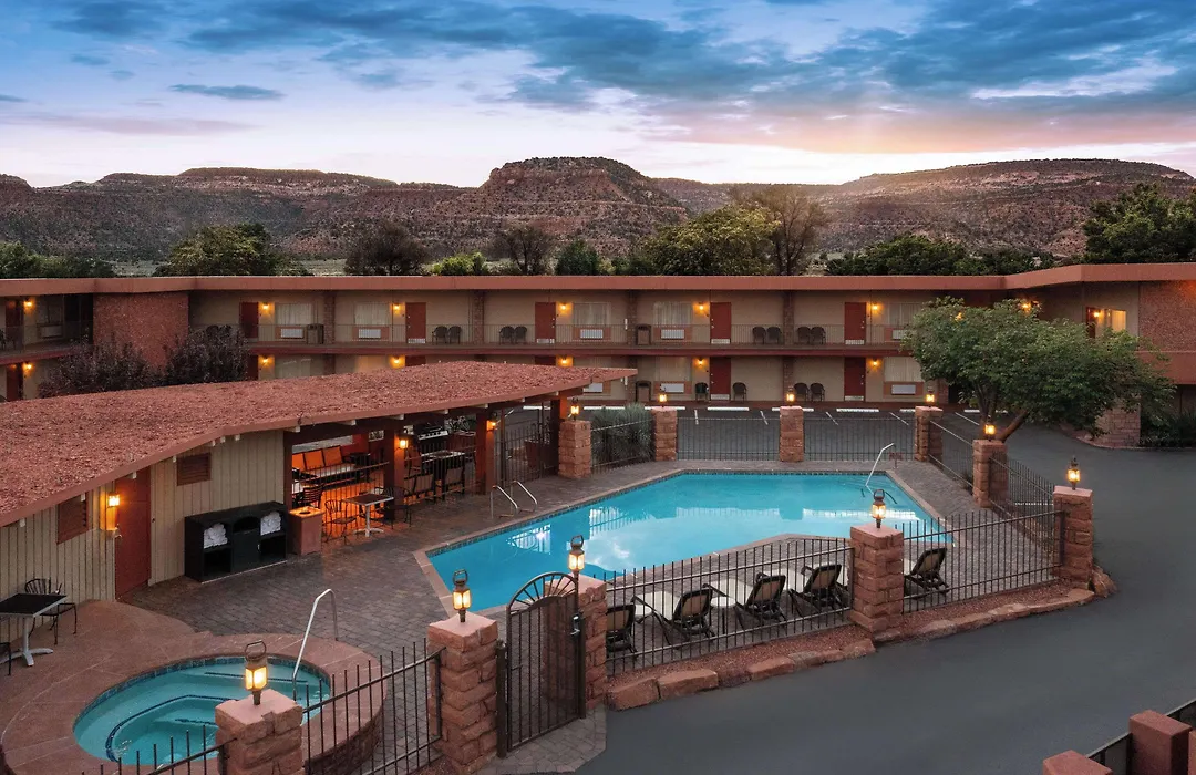 Best Western Red Hills-1