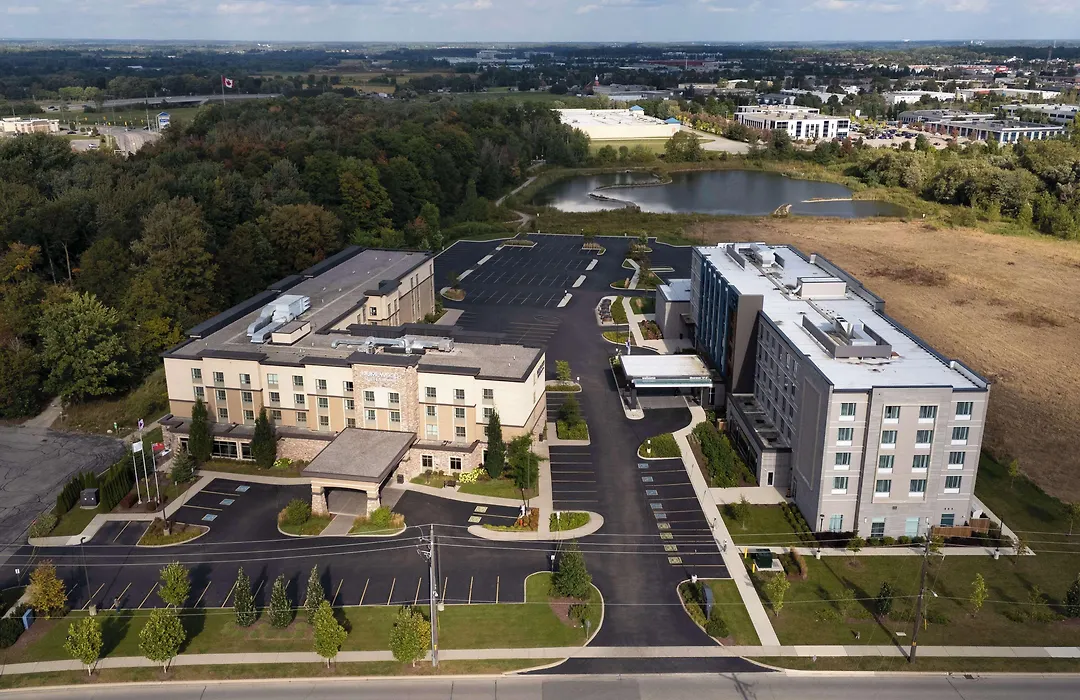 Homewood Suites By Hilton Waterloo/St. Jacobs-1