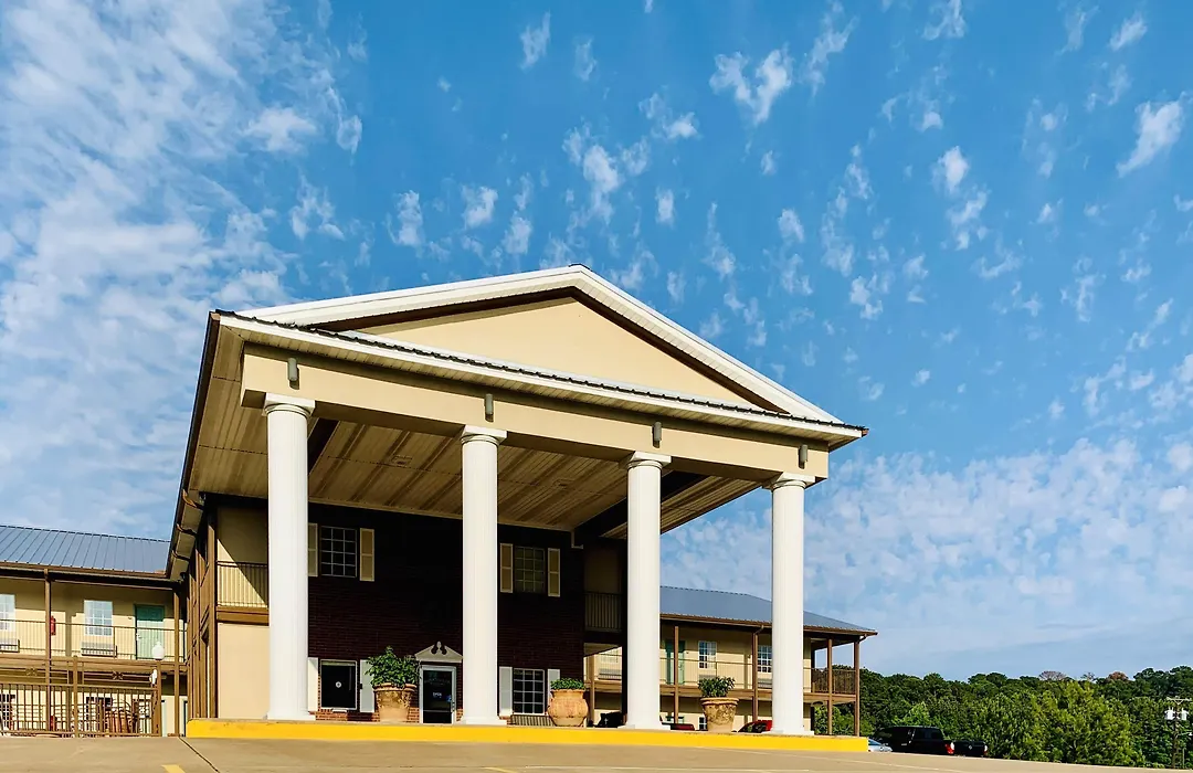 Weston Inn & Suites-1