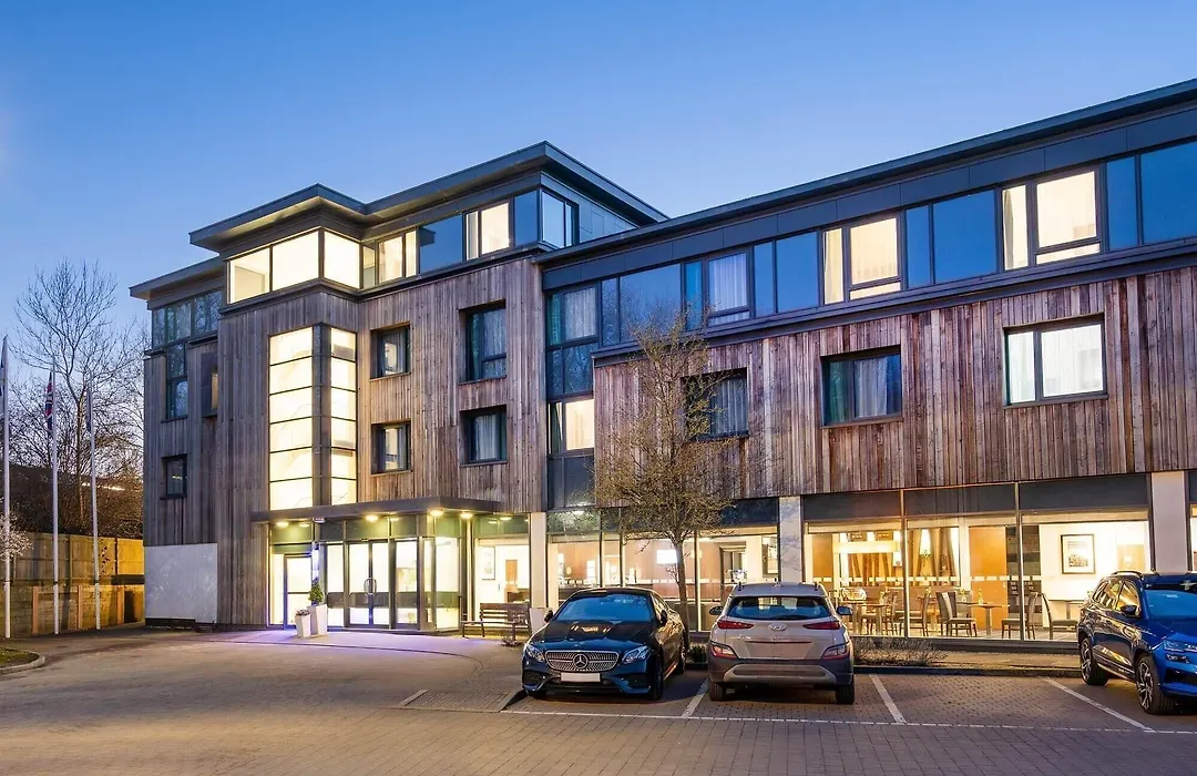 The Duxford Hotel Cambridge South M11 Jct 10-1