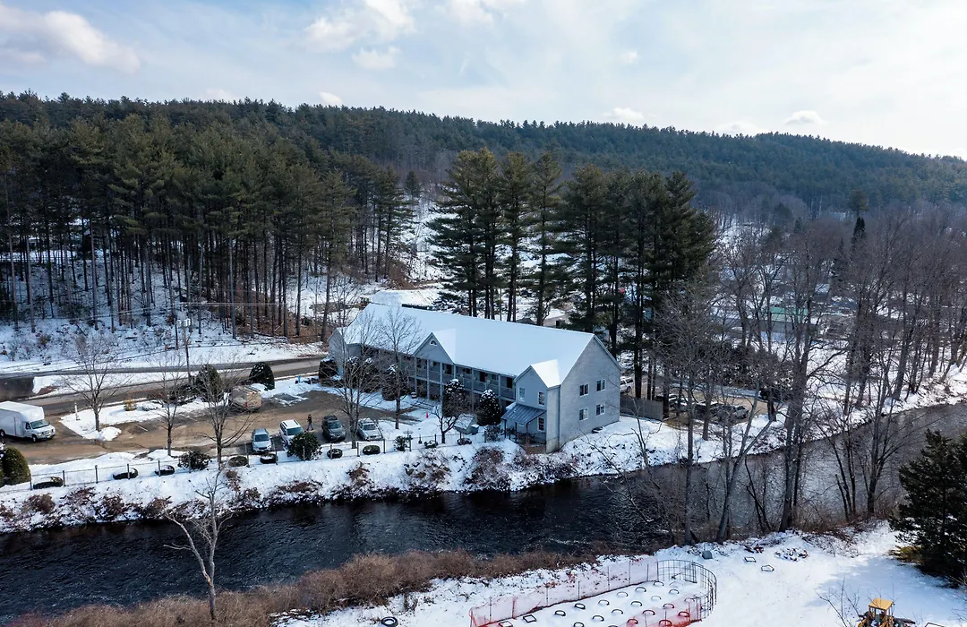Riverhouse By Weekender Formerly Jack Daniels Inn-1