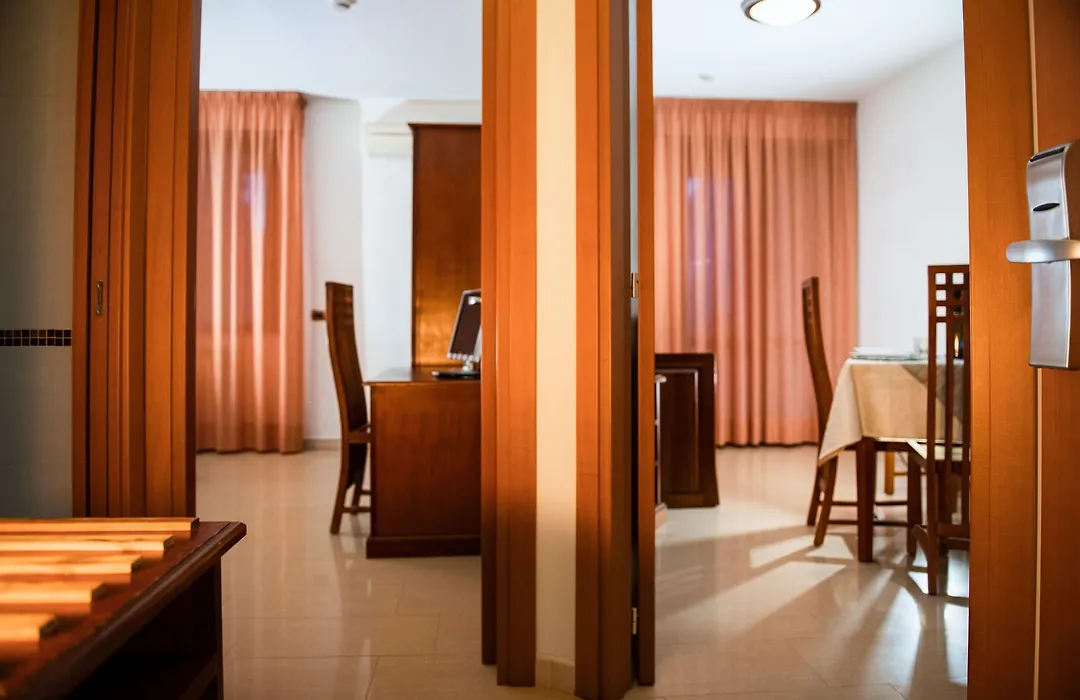 Hotel Califfo-1