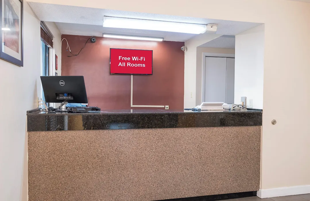 Red Roof Inn Mobile - Midtown-1