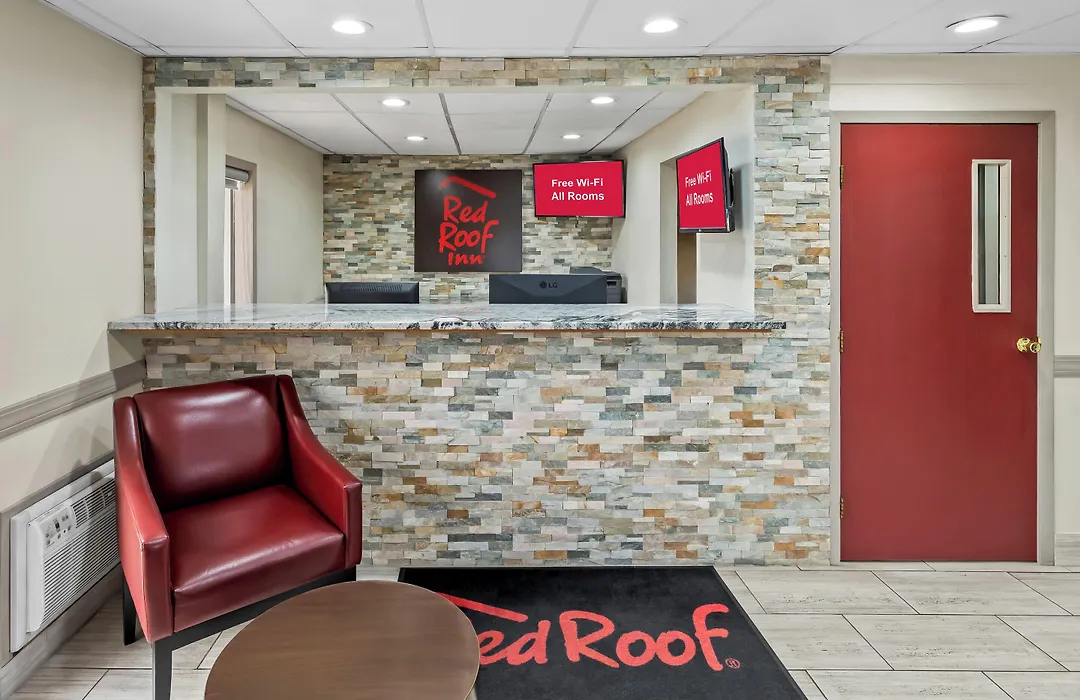 Red Roof Inn Ames-1