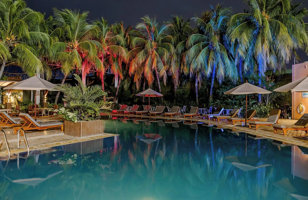 Holiday Inn Convention Center By Ihg-1