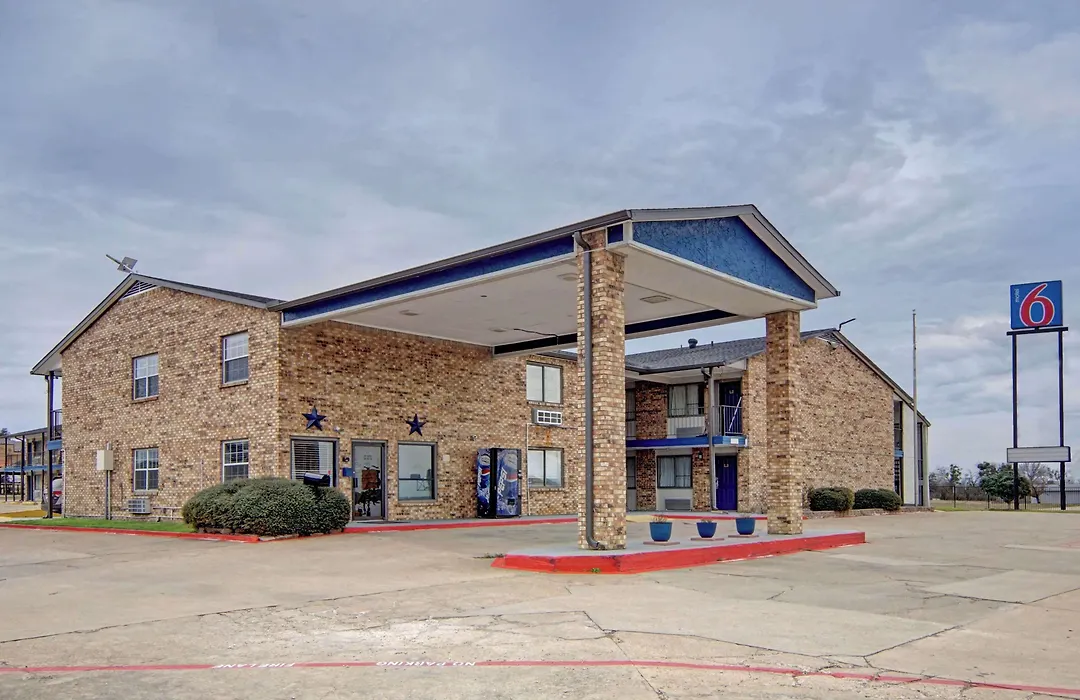 Motel 6-Red Oak, Tx - Dallas-1