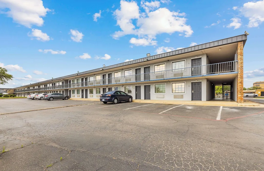 Americas Best Value Inn Fort Worth/Hurst-1