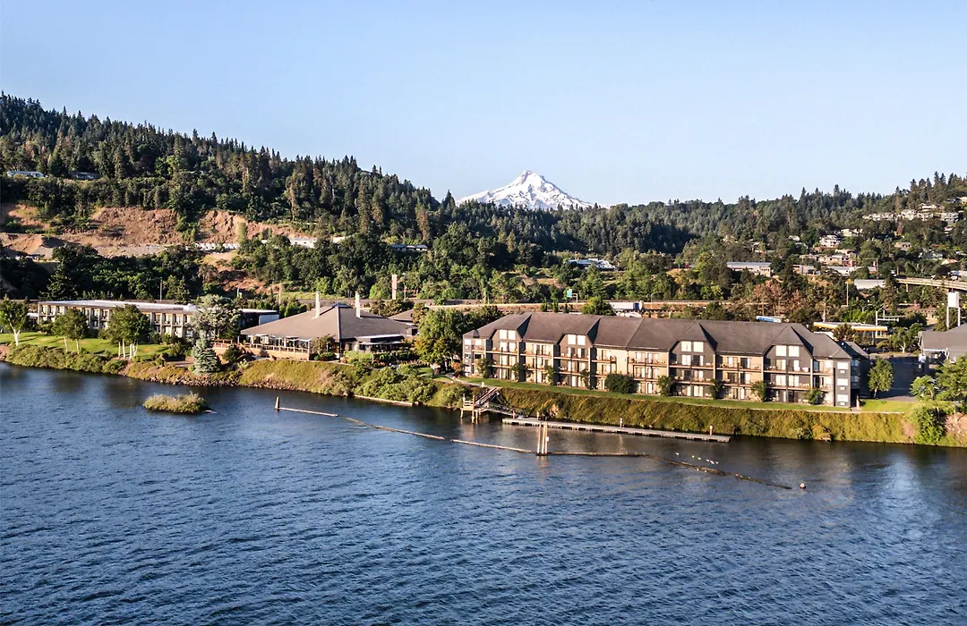 Best Western Plus Hood River Inn-1