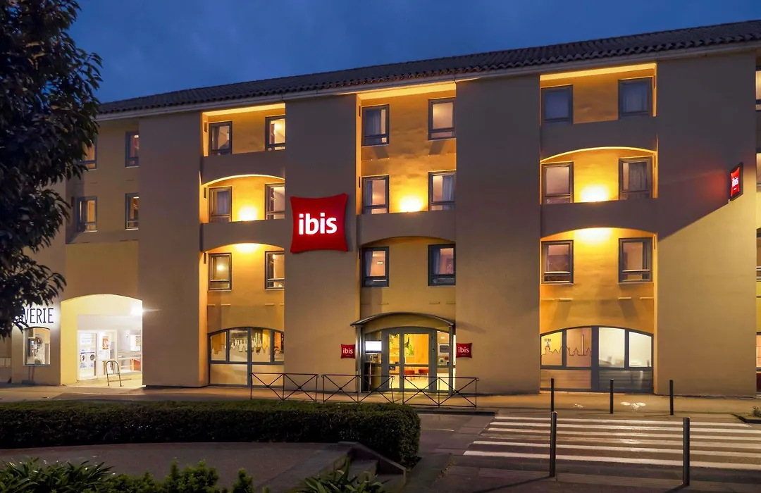 Ibis Carcassonne Centre - La Cite-1