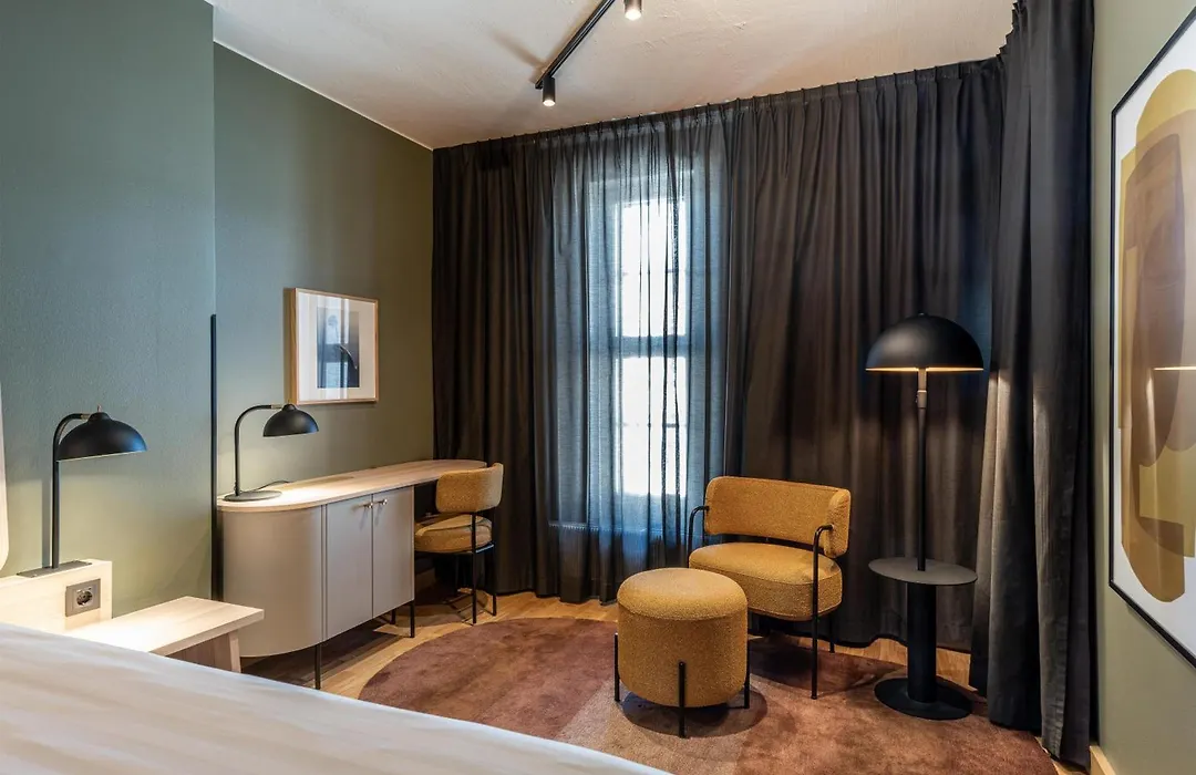 Scandic Grand Marina-1