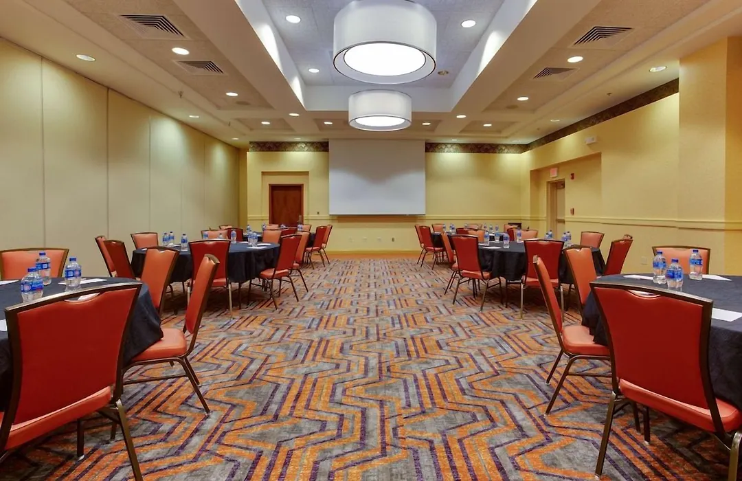 Drury Inn & Suites West Des Moines-1