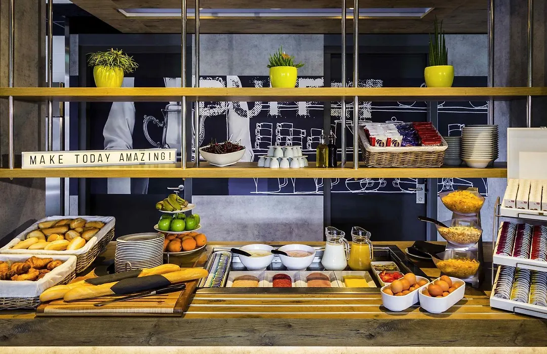 Ibis Budget Stein Maastricht-1
