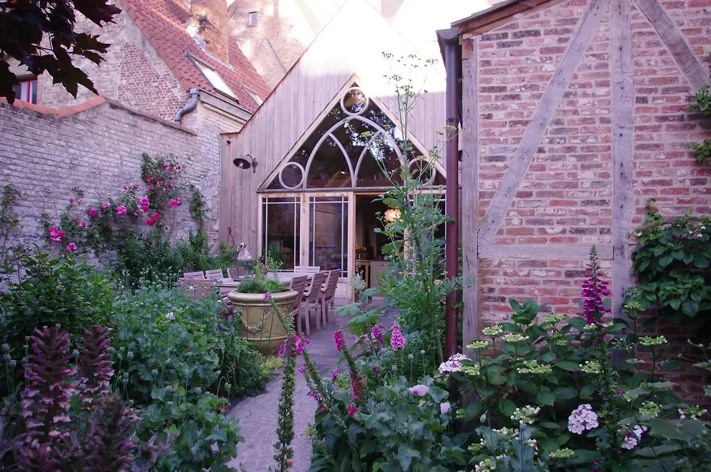 B&B Canal Deluxe-1