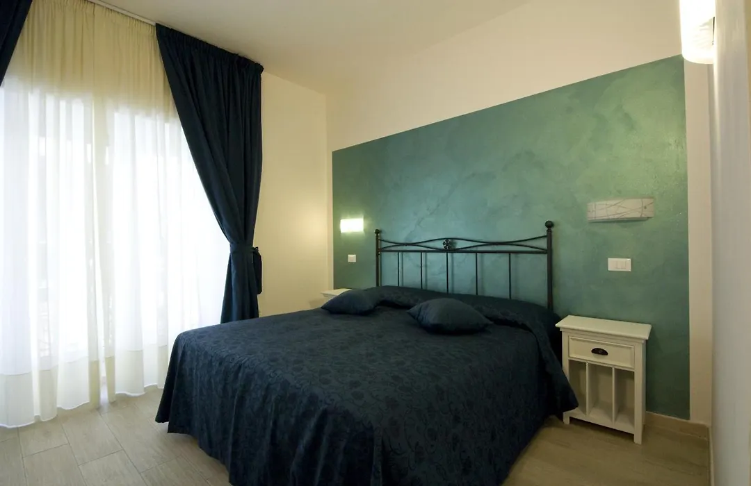 Atlantis Inn Roma-1