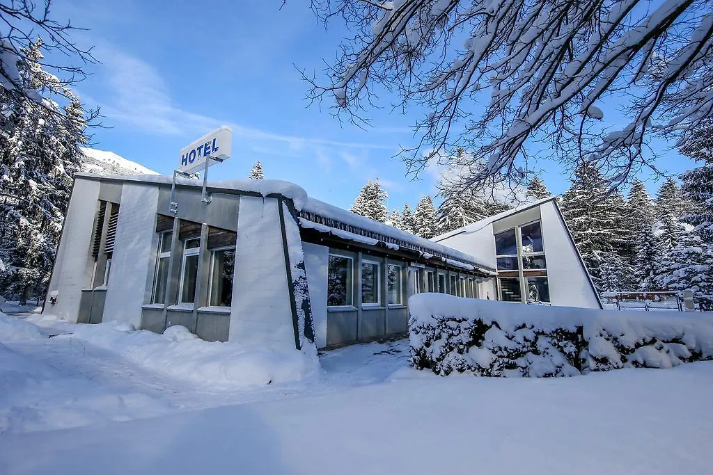 Hotel Grüsch-1