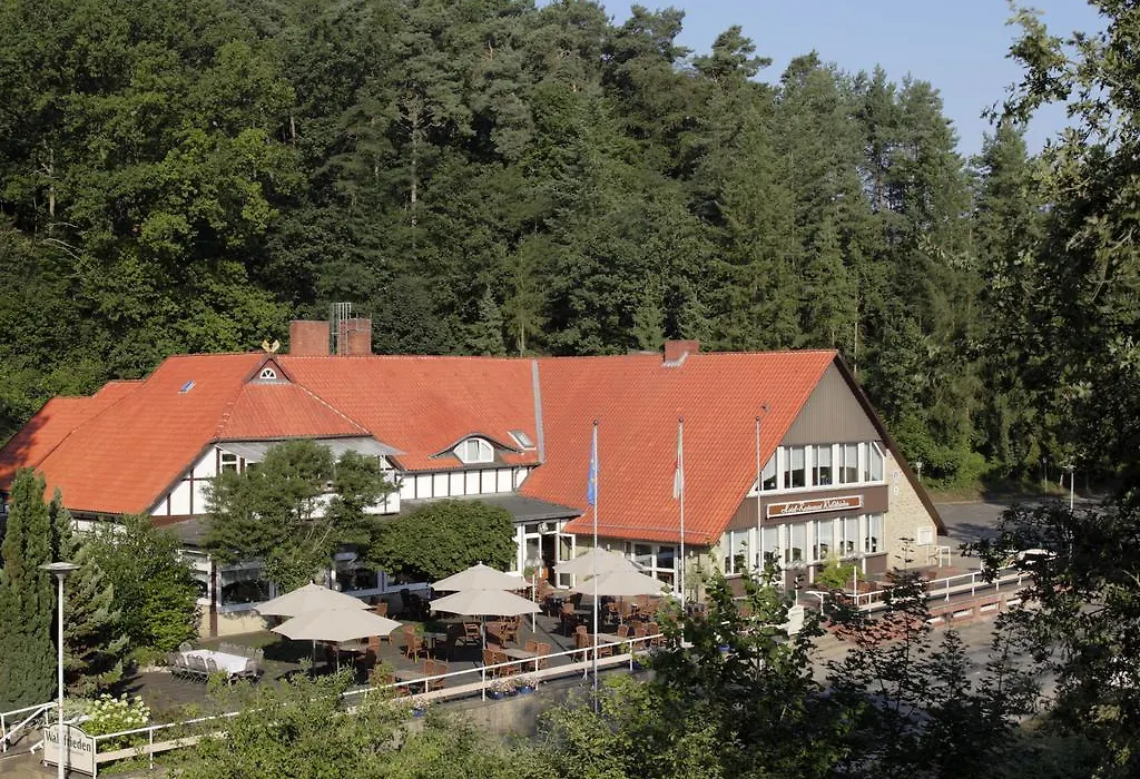 Ferien- und Wellnesshotel Waldfrieden-1