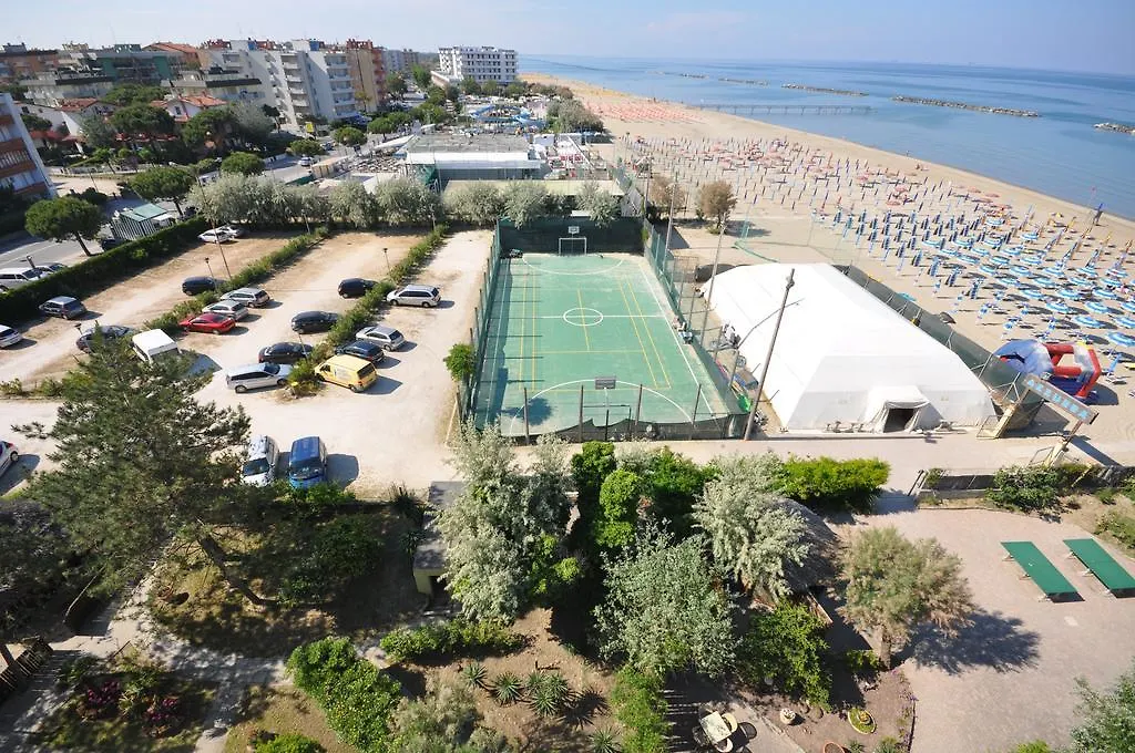 Grand Hotel Azzurra Club-1