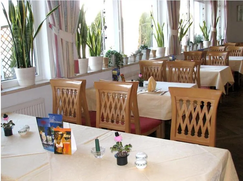 Hotel am Platz-1