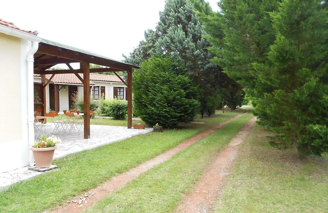 Logis de La Garenne-1