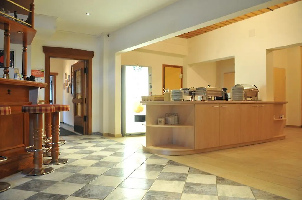 Salzburgerhof Jugend- und Familienhotel-1