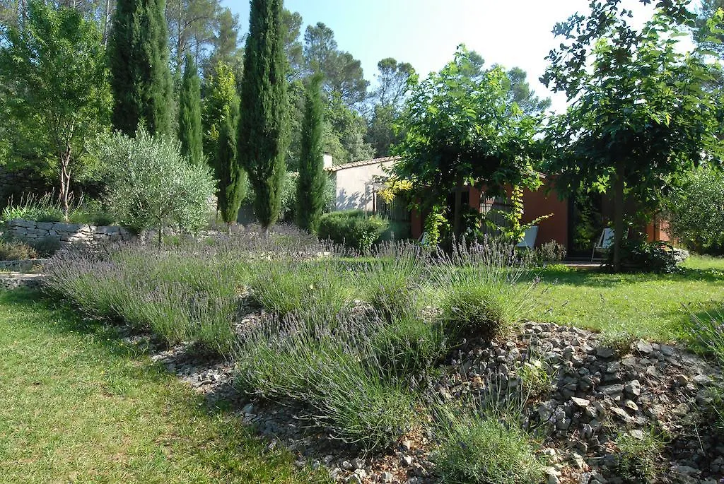 Les Pierres Sauvages-1