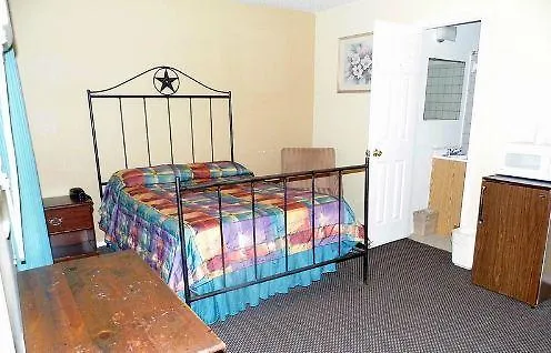 Interstate Motel-1