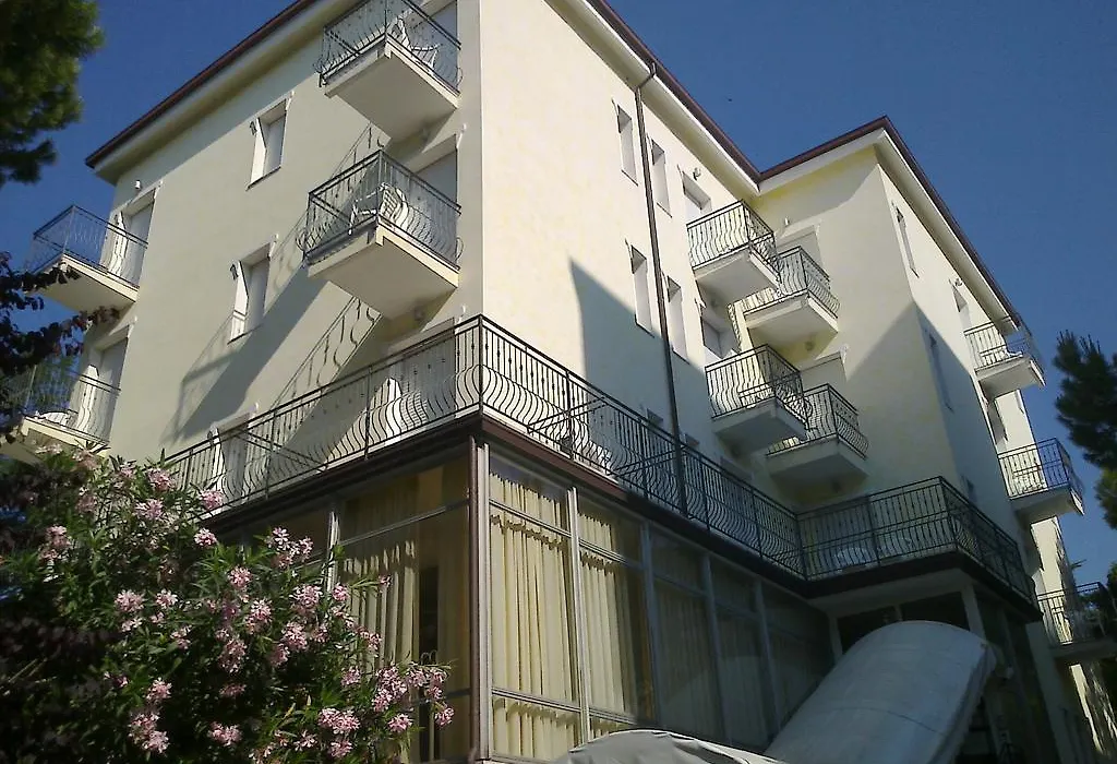 Hotel Augustus-1