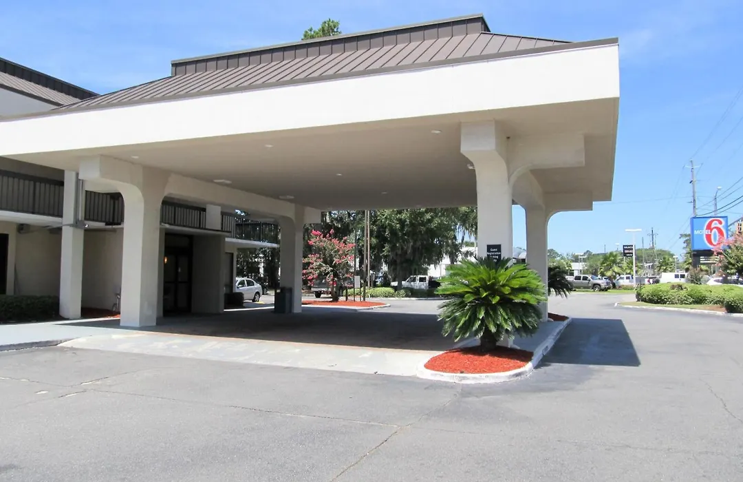 Motel 6-Savannah, Ga - Midtown-1