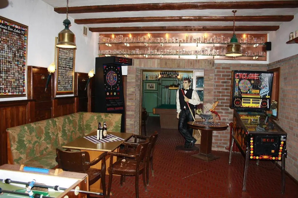 Privathotel Brügges Loui-1
