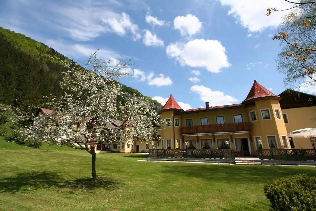 Hotel Waldesruh-1