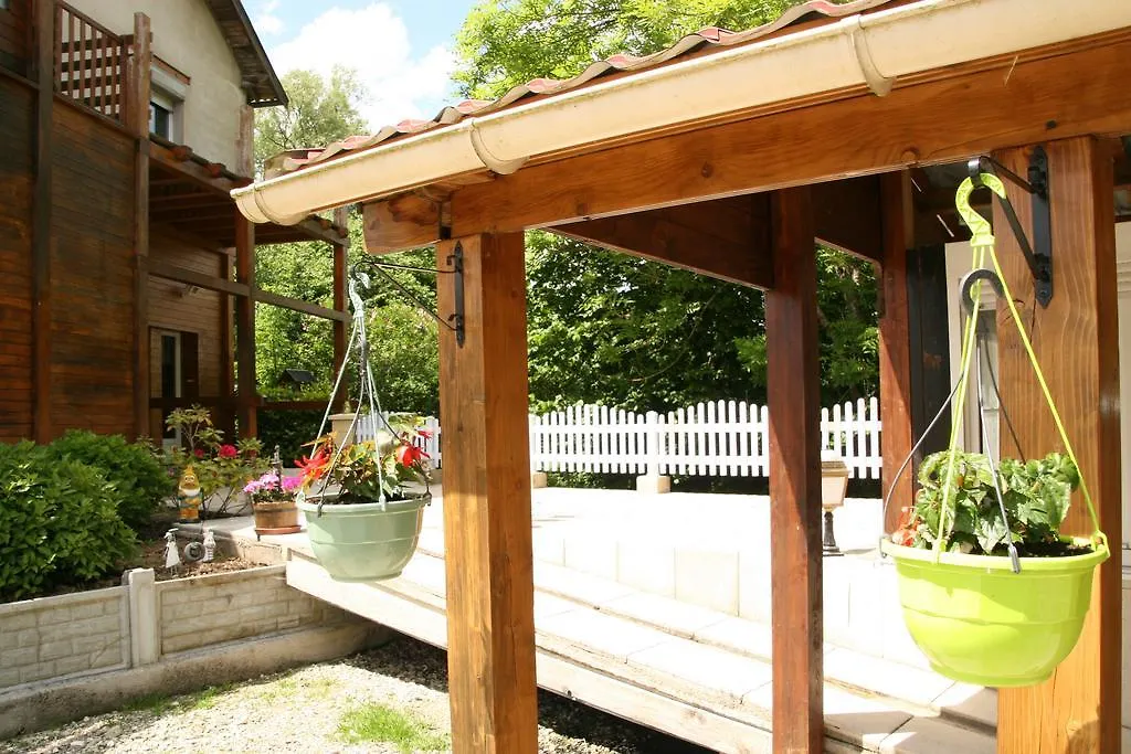 Chambres d'hôtes&Gîtes La Paysanne-1