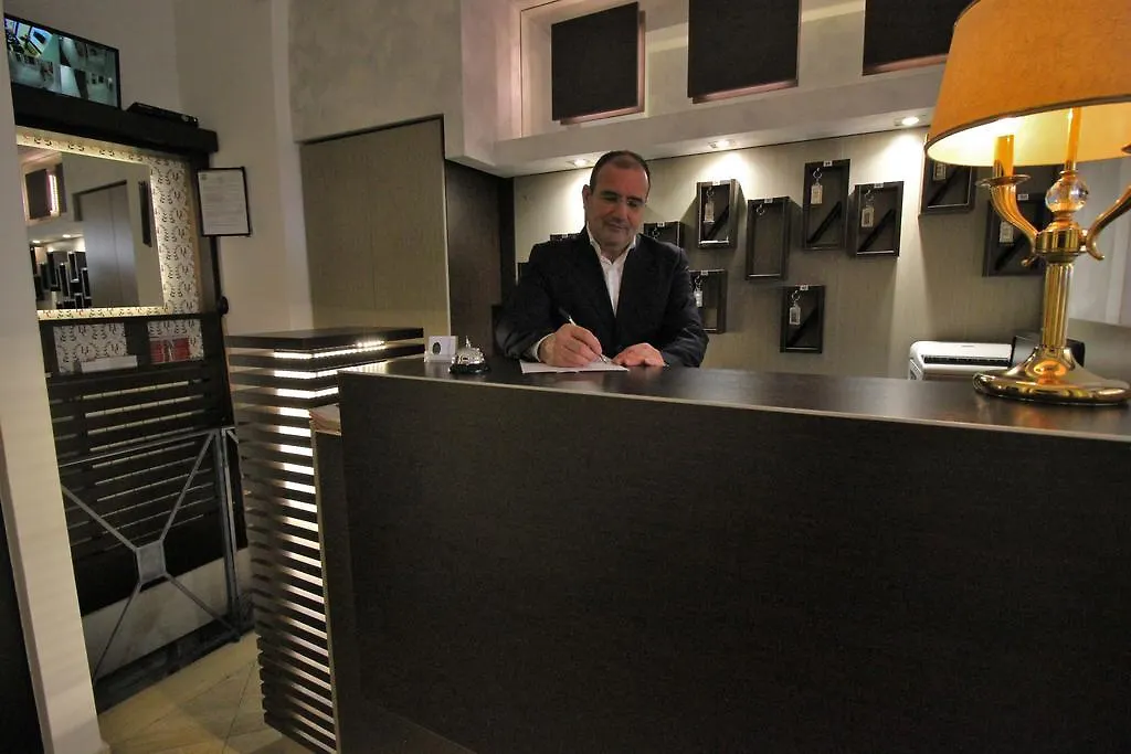 Hotel Charter-1