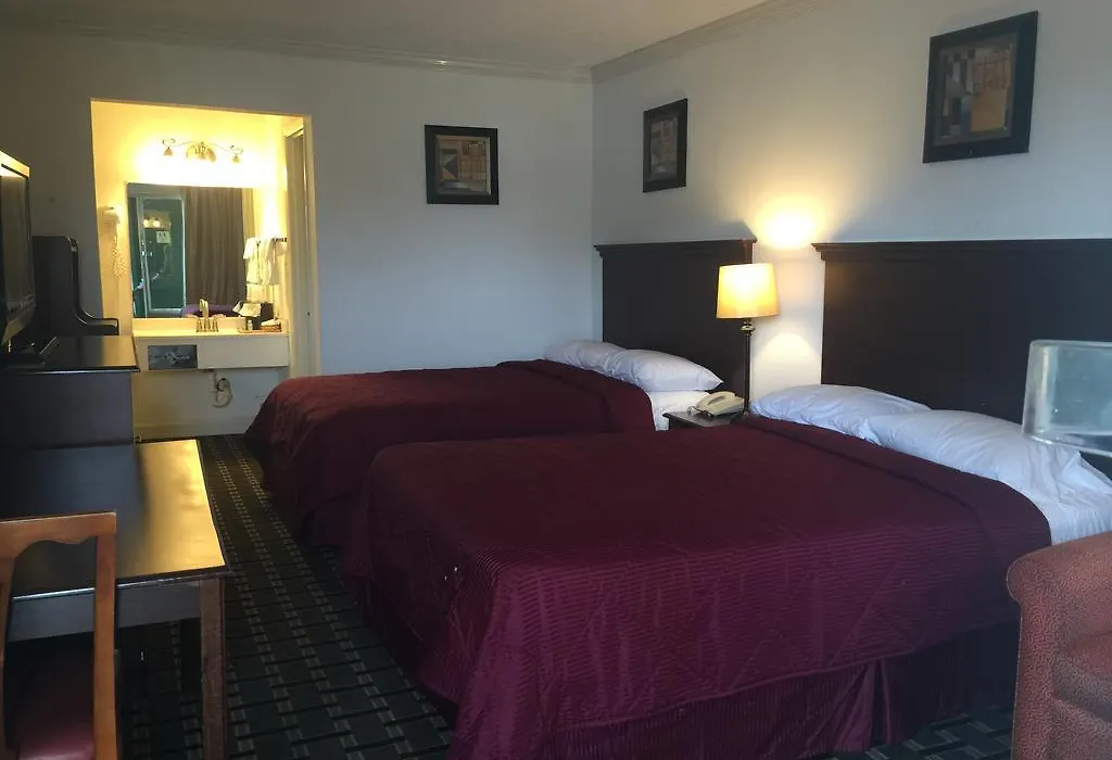 Houston Inn And Suites-1