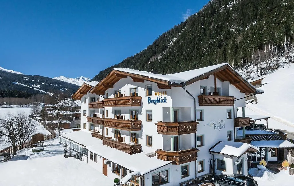 Hotel Bergblick-1