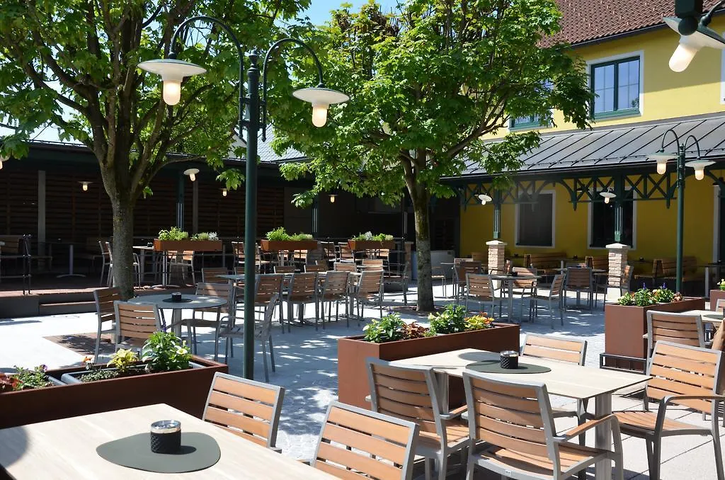 Thalinger Hof-1