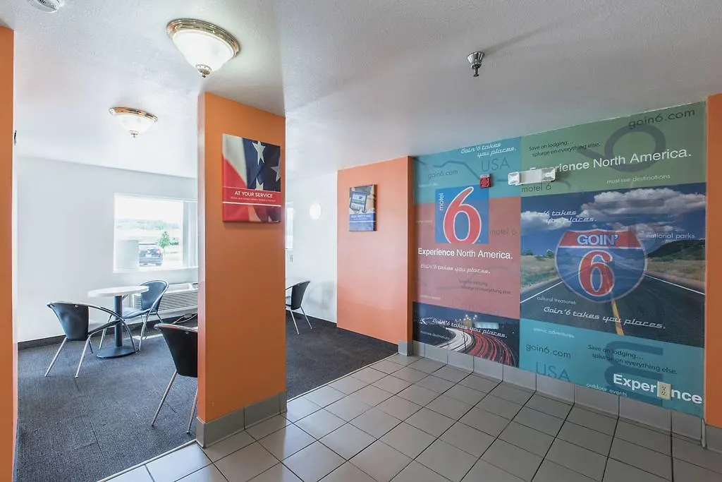 Motel 6 Omaha - Central-1